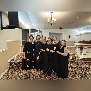 Meet your Posher, Abigail